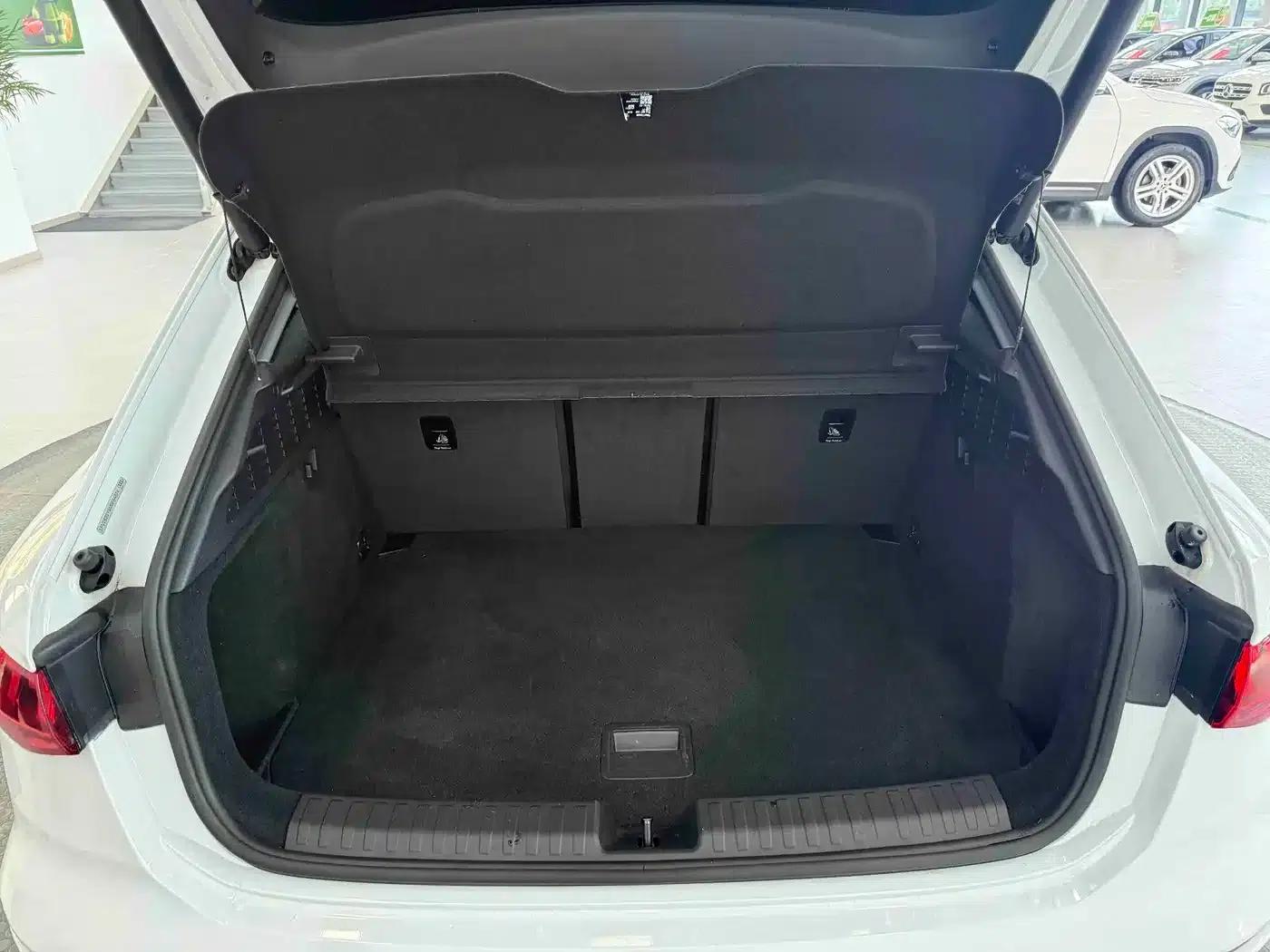 Audi A3 2022 Sportback 35 TFSI Fashion Sport — миниатюра 15