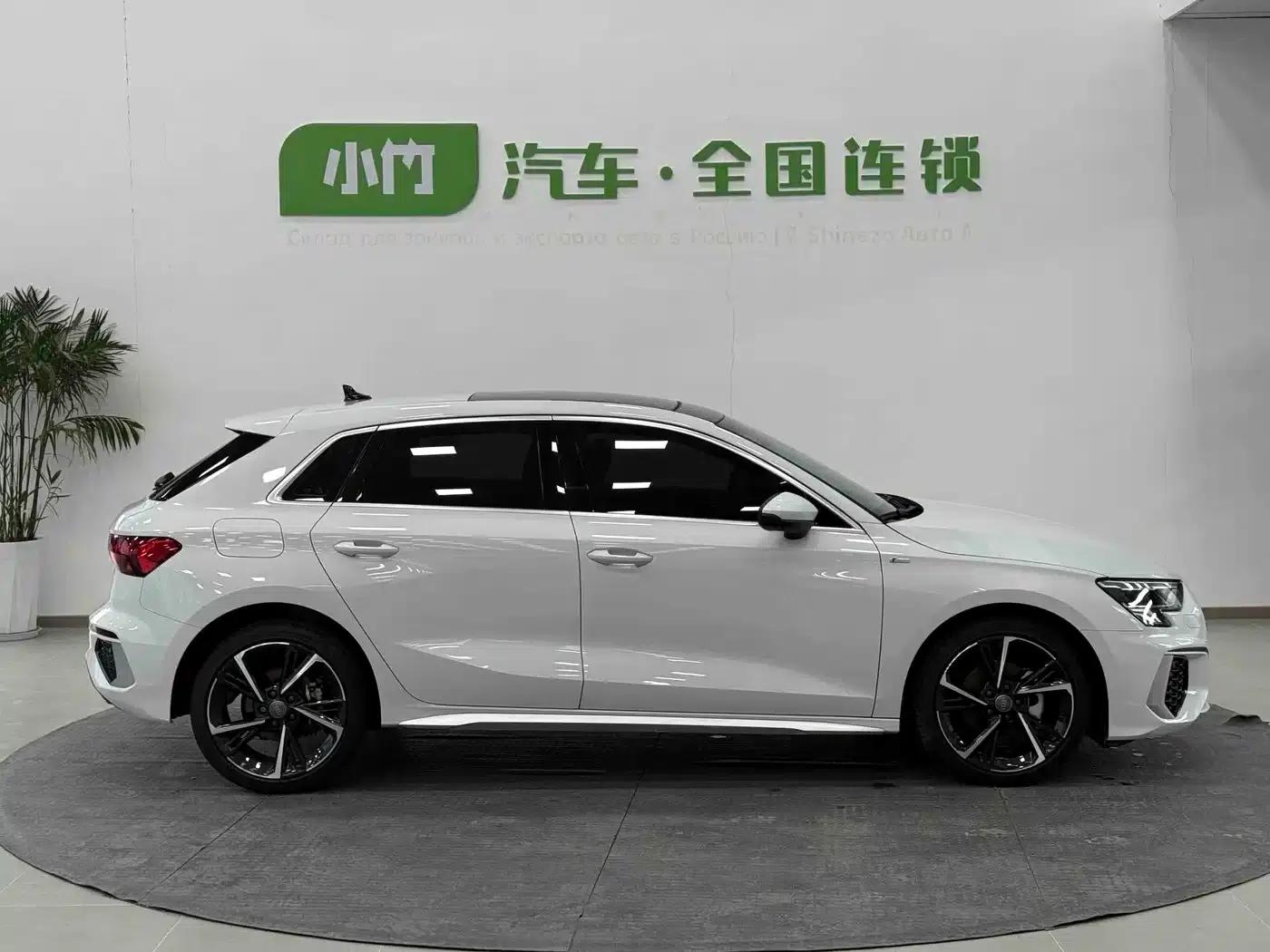 Audi A3 2022 Sportback 35 TFSI Fashion Sport — миниатюра 5