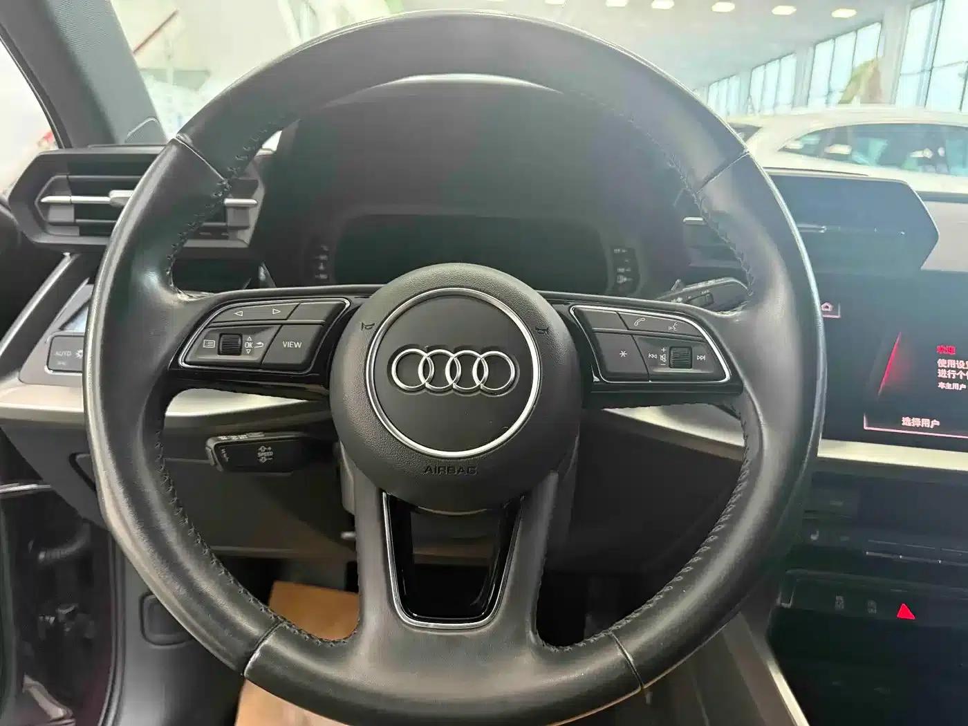Audi A3 2022 Sportback 35 TFSI Progressive Sport — миниатюра 12