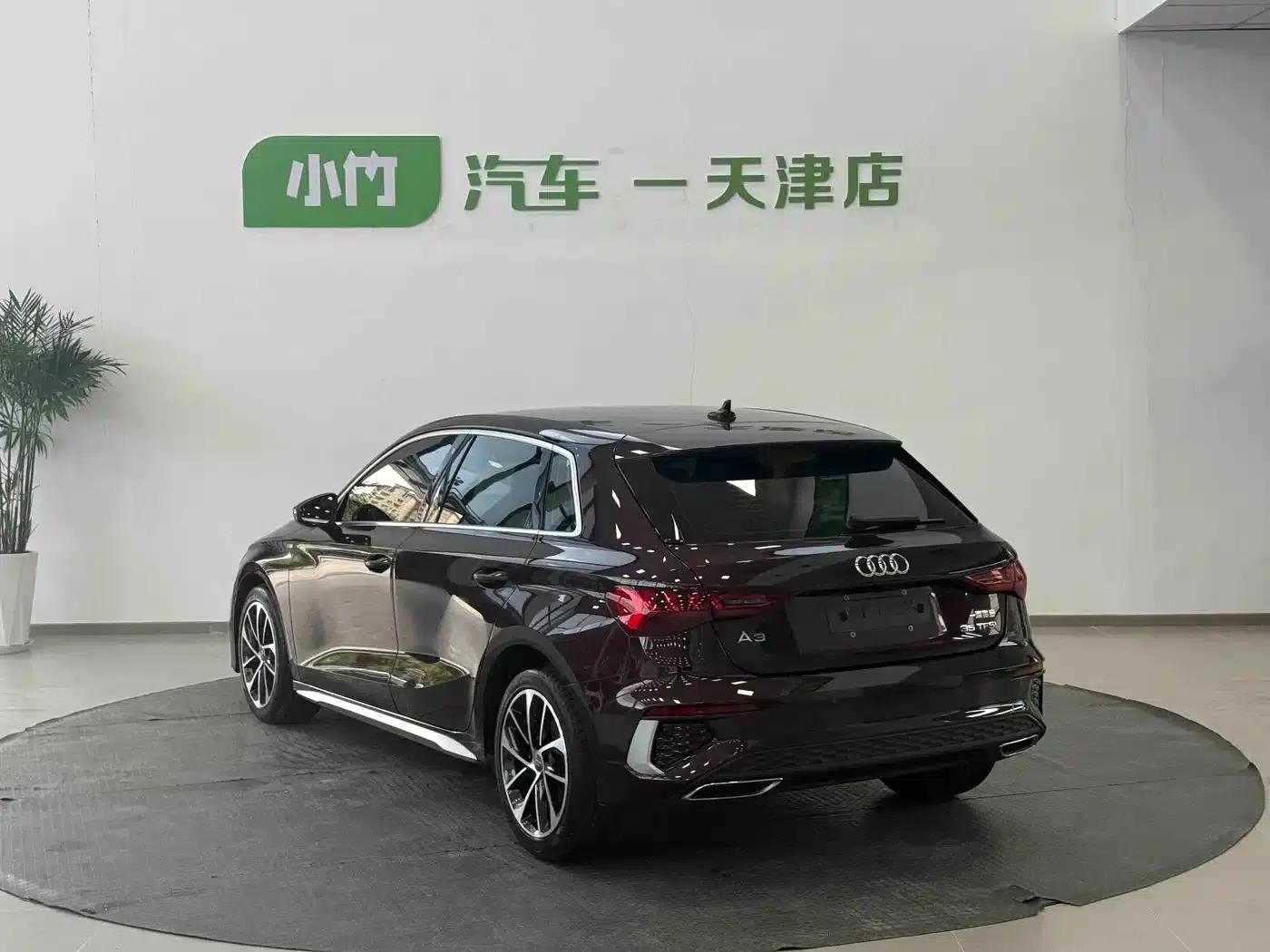 Audi A3 2022 Sportback 35 TFSI Progressive Sport — миниатюра 3