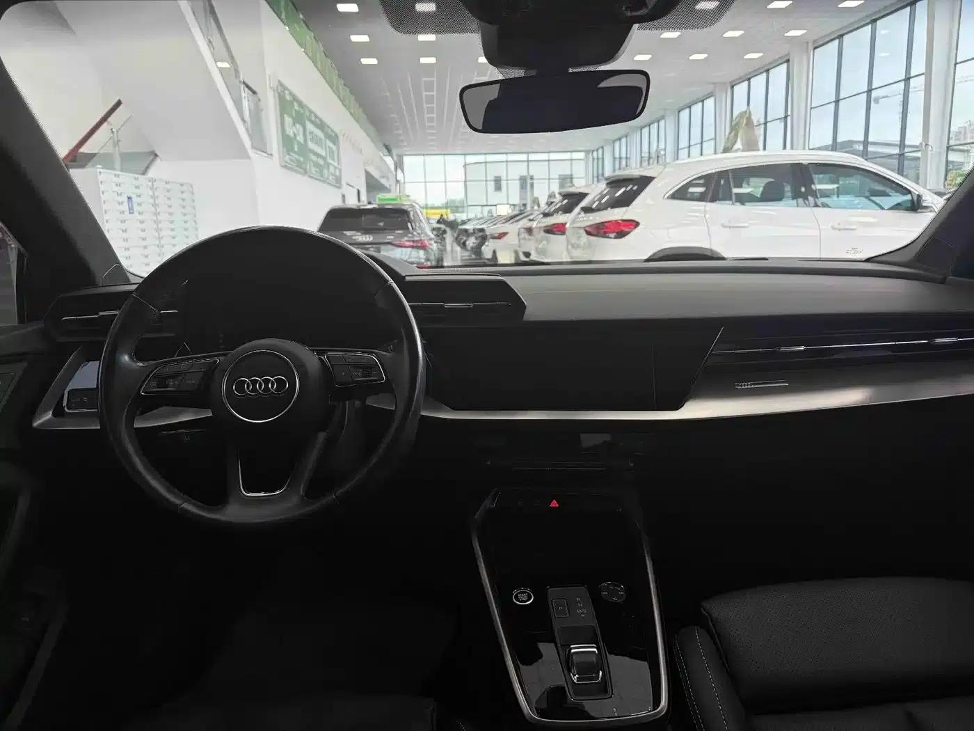 Audi A3 2022 Sportback 35 TFSI Progressive Sport — миниатюра 22