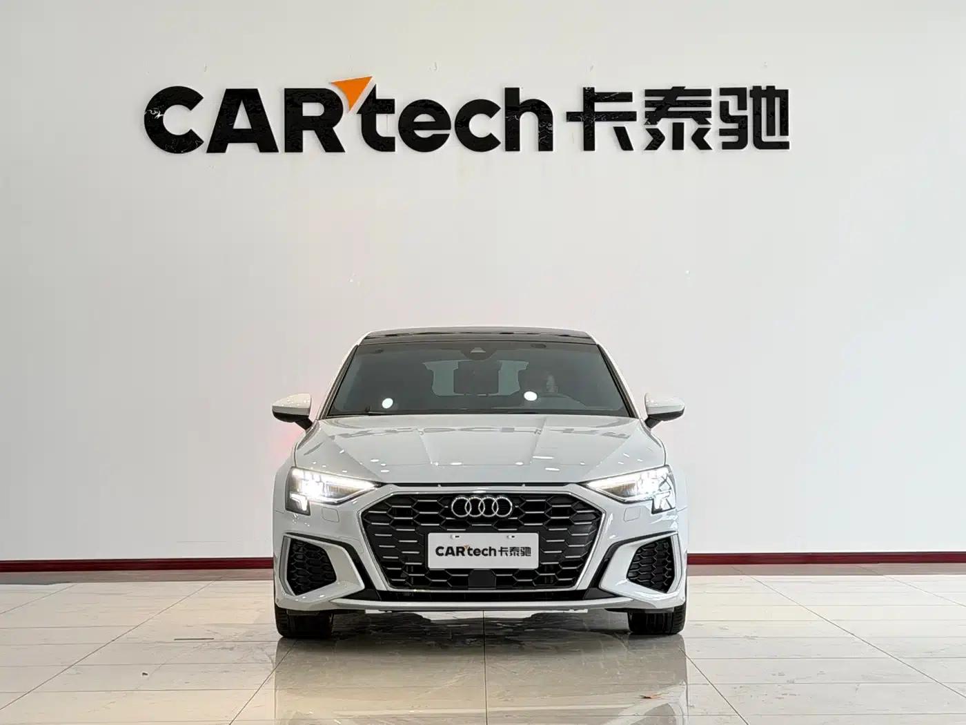 Audi A3 2024 Sportback 35 TFSI Fashion Sport — миниатюра 2