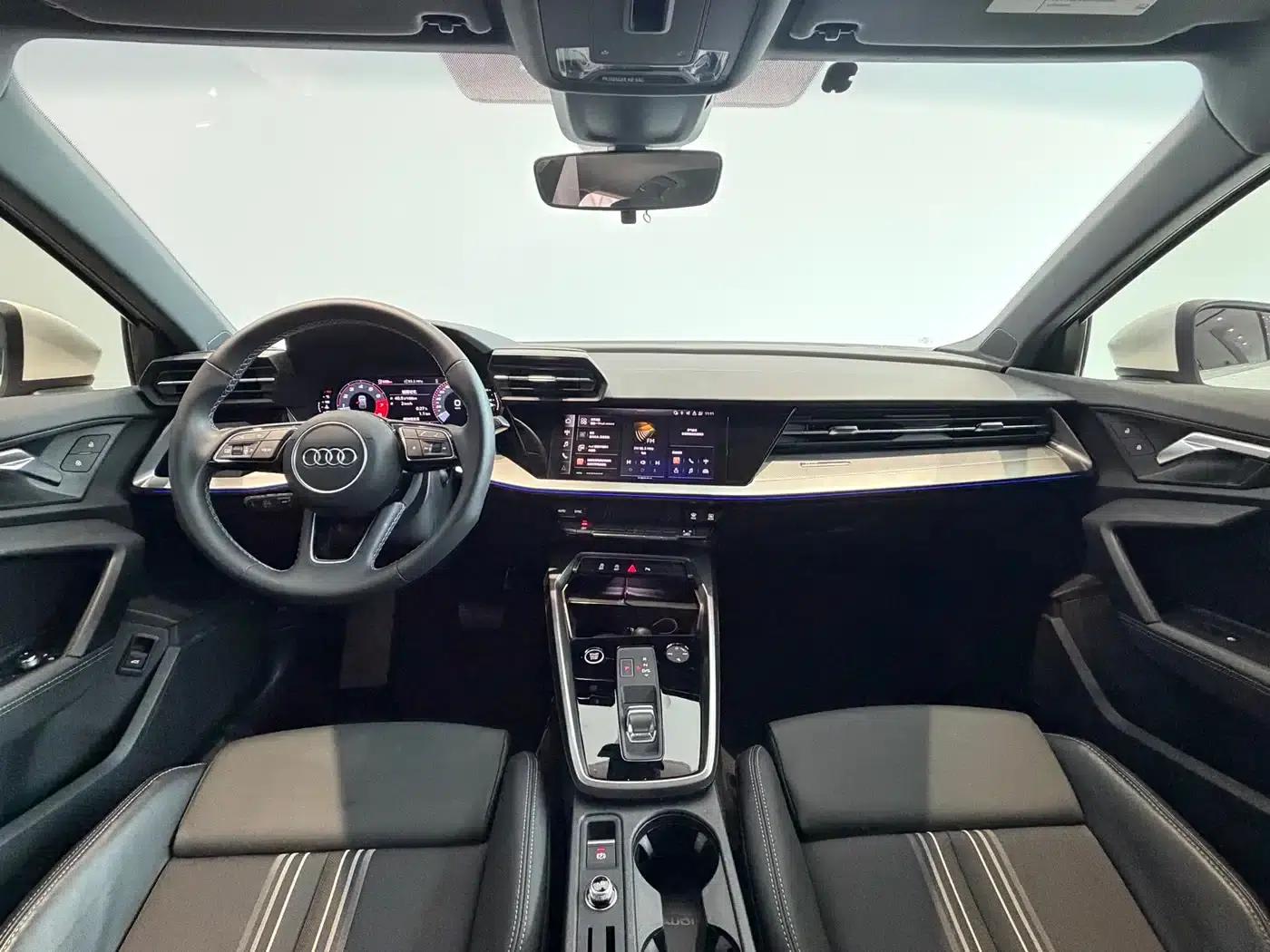 Audi A3 2024 Sportback 35 TFSI Fashion Sport — миниатюра 12