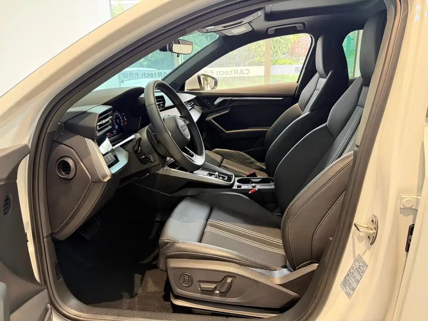 Audi A3 2024 Sportback 35 TFSI Fashion Sport — миниатюра 14