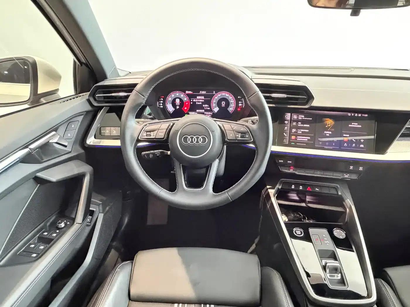 Audi A3 2024 Sportback 35 TFSI Fashion Sport — миниатюра 17