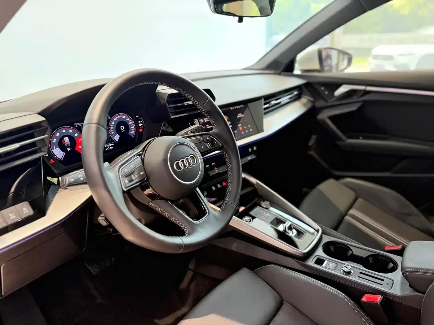 Audi A3 2024 Sportback 35 TFSI Fashion Sport — миниатюра 6