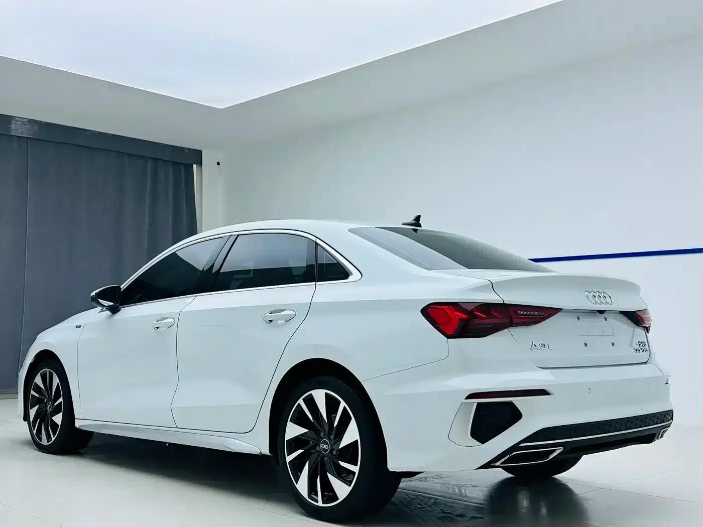 2022 Audi A3 A3L Limousine 35 TFSI Fashion Sport — миниатюра 5