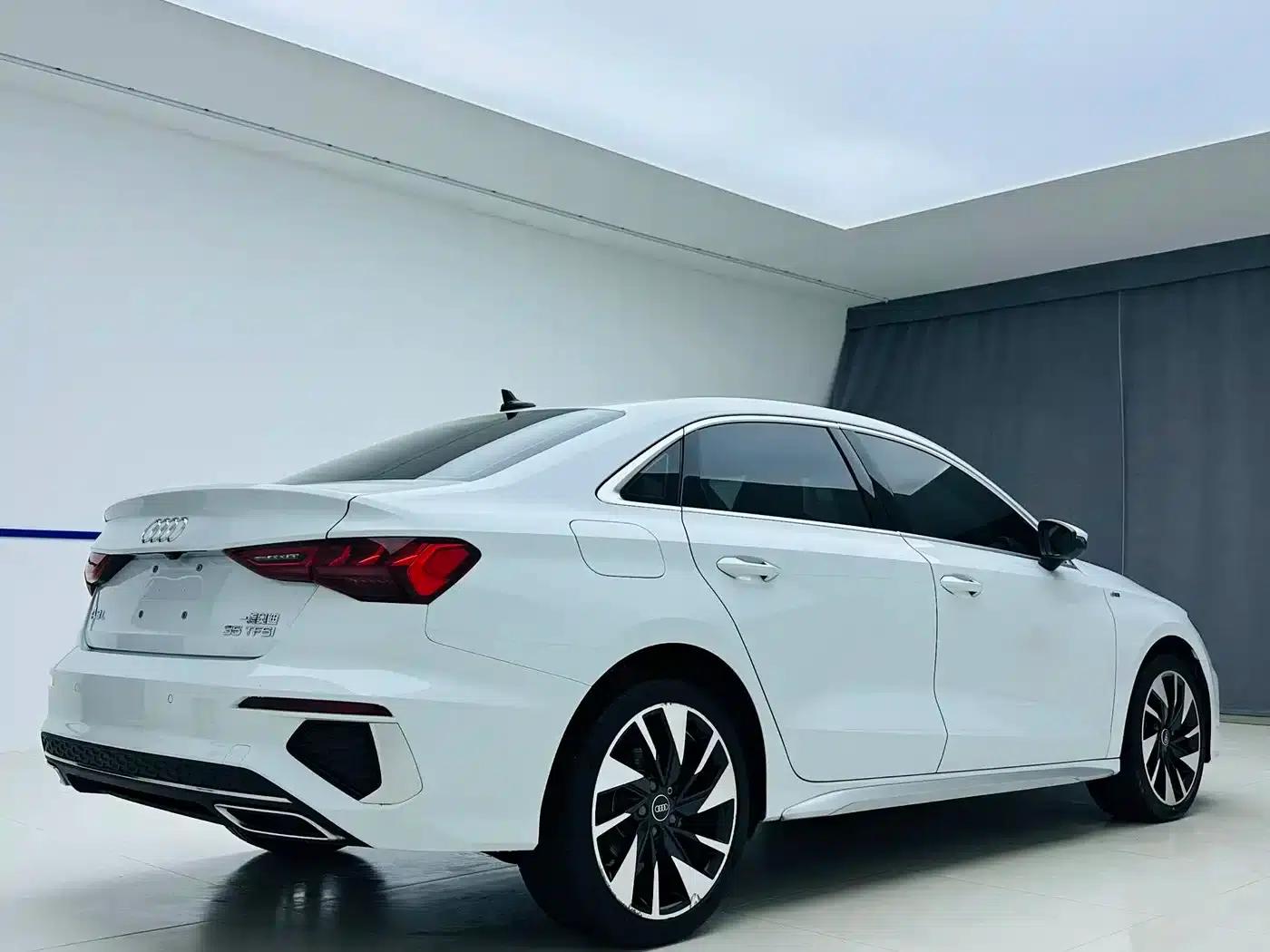 2022 Audi A3 A3L Limousine 35 TFSI Fashion Sport — миниатюра 6