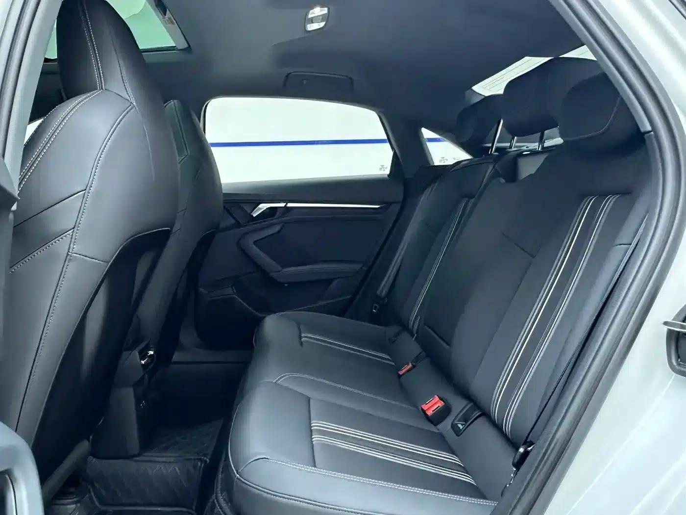 2022 Audi A3 A3L Limousine 35 TFSI Fashion Sport — миниатюра 9