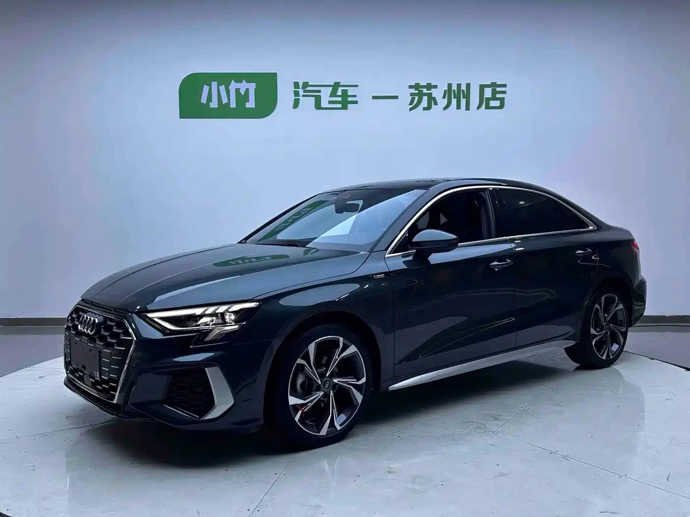 2022 Audi A3 A3L Limousine 35 TFSI Luxury Sport — миниатюра 1