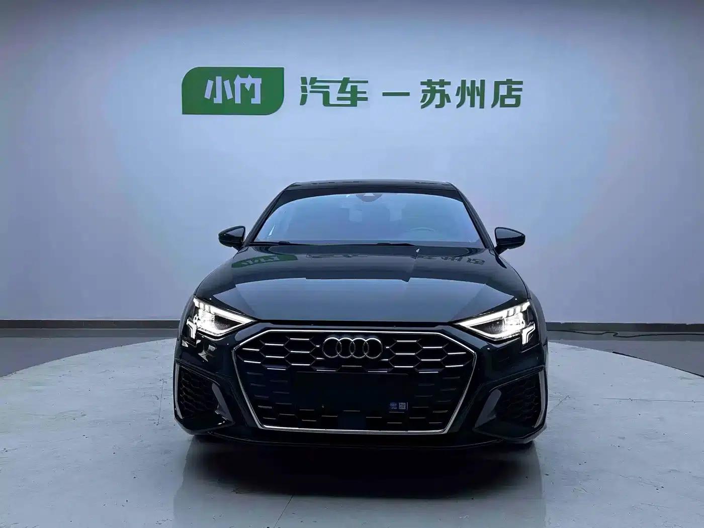 2022 Audi A3 A3L Limousine 35 TFSI Luxury Sport — миниатюра 2