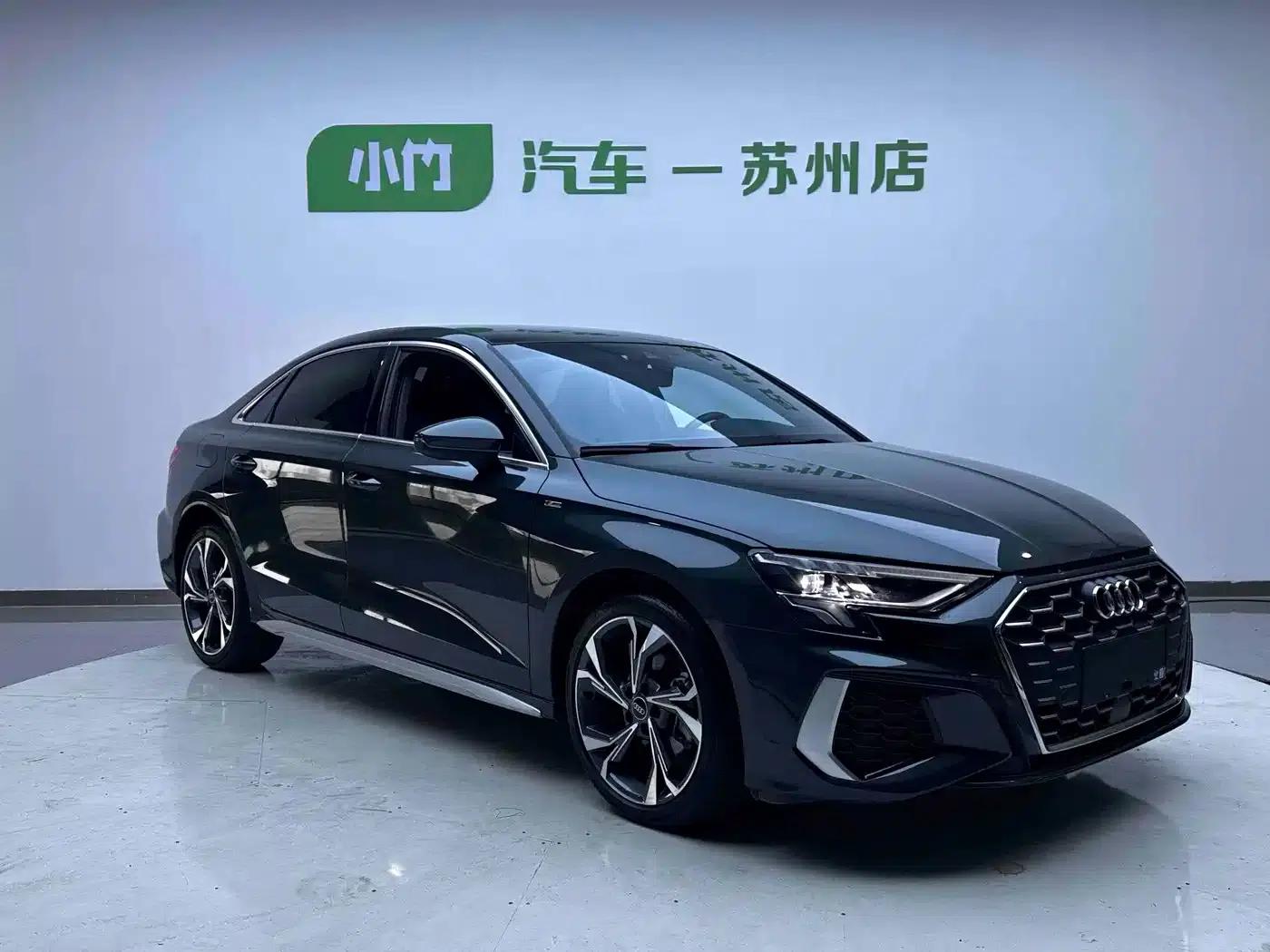 2022 Audi A3 A3L Limousine 35 TFSI Luxury Sport — миниатюра 3