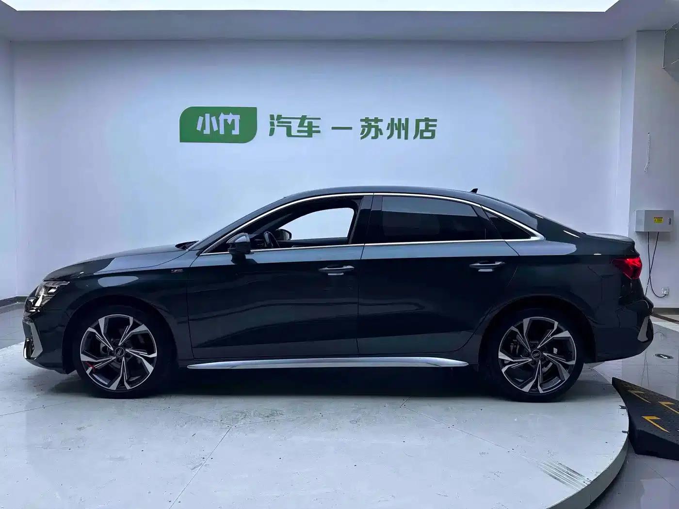 2022 Audi A3 A3L Limousine 35 TFSI Luxury Sport — миниатюра 7