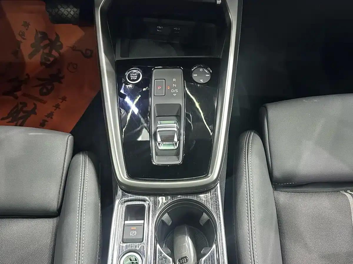 Audi A3 2023 Sportback 35 TFSI Fashion Sport — миниатюра 13