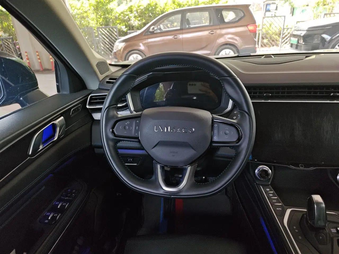 Lynk & Co 05 2020 2.0TD Two-Wheel Drive Shine Halo — миниатюра 10
