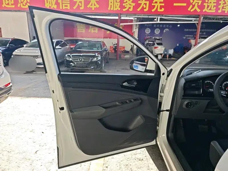 Jetta VS5 2019 280TSI Automatic Entry-Level Edition — миниатюра 18