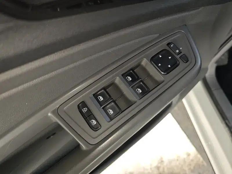 Jetta VS5 2019 280TSI Automatic Entry-Level Edition — миниатюра 19