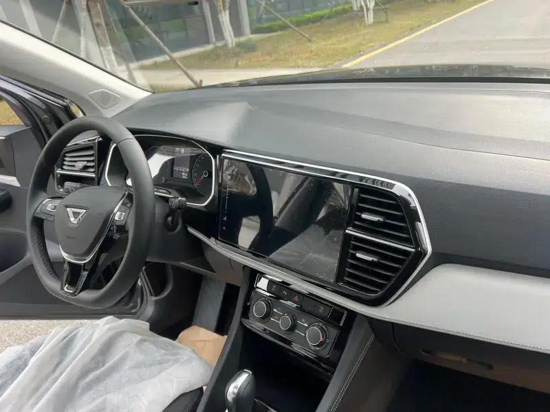 Jetta VS5 2023 280TSI Automatic Enjoy Edition — миниатюра 24
