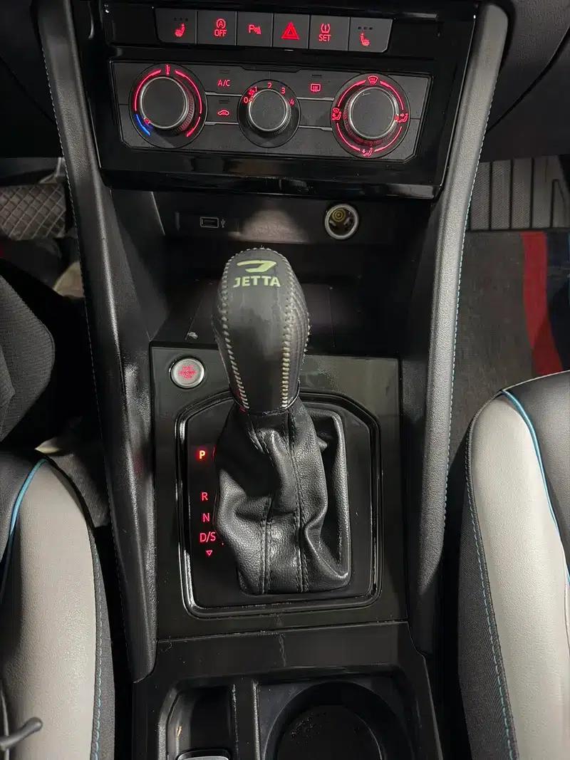 Jetta VS5 2022 280TSI Automatic High-Gloss Enjoy Edition — миниатюра 10