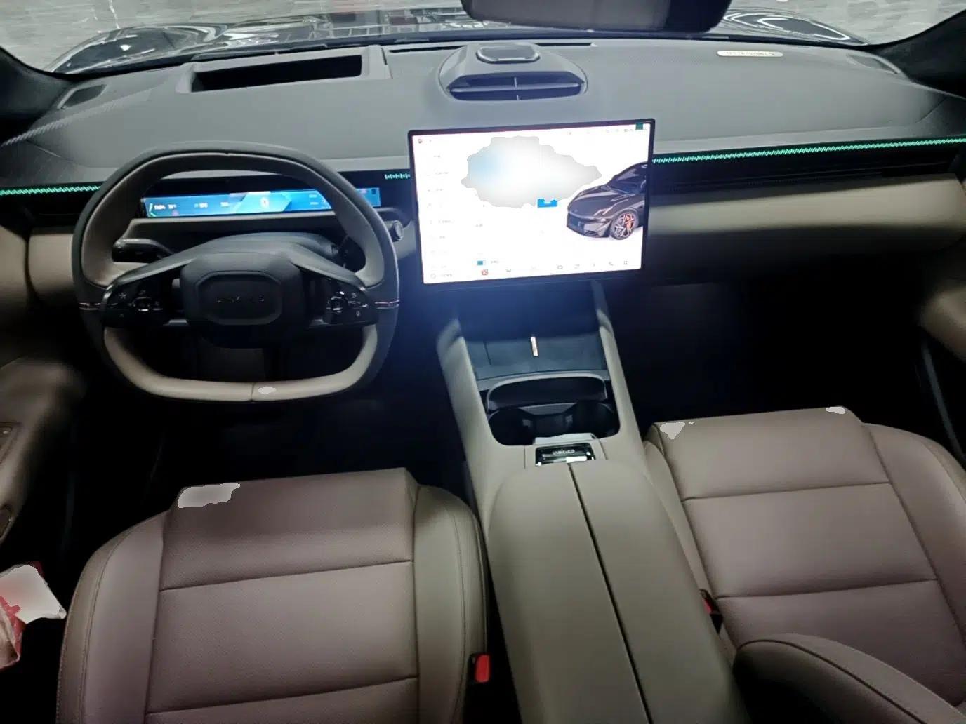 Lynk & Co Z10 2025 95 kWh 766 km Range Rear-Wheel Drive Max — миниатюра 20