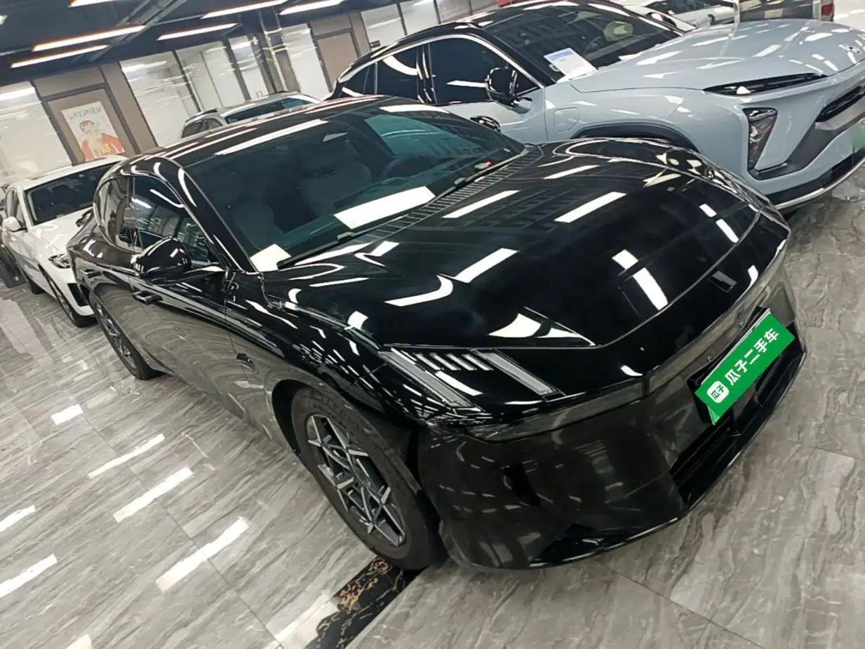 Lynk & Co Z10 2025 95 kWh 766 km Range Rear-Wheel Drive Max — миниатюра 3