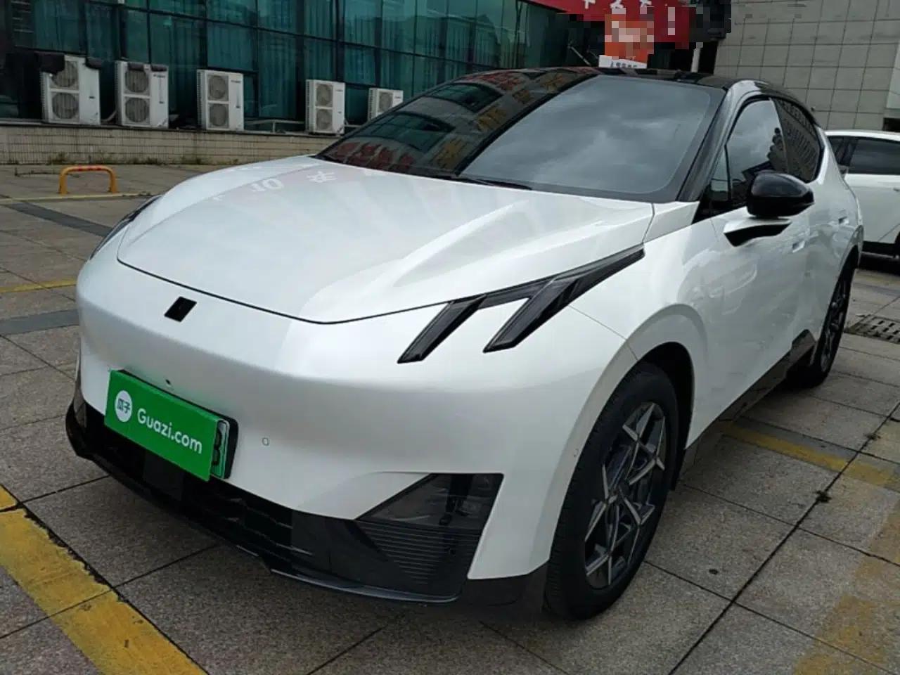 Lynk & Co Z20 2025 530 km Range Rear-Wheel Drive Max — миниатюра 1