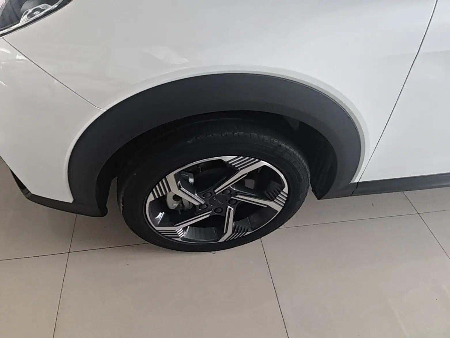 Lynk & Co 06 EM-P 2022 PHEV 84 km Range Pro Version — миниатюра 10