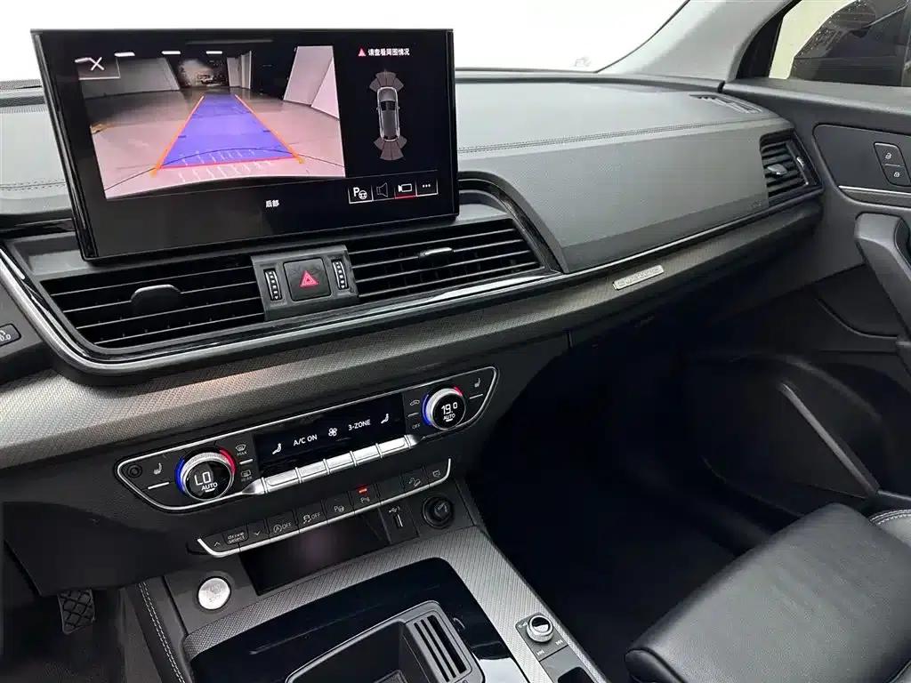 Audi Q5L 2022 40T Luxury Dynamic — миниатюра 12