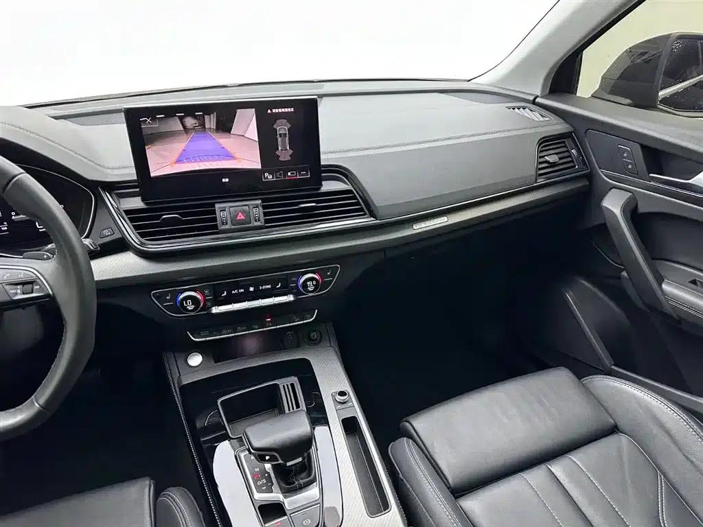Audi Q5L 2022 40T Luxury Dynamic — миниатюра 16