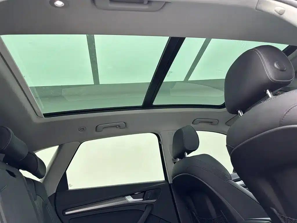 Audi Q5L 2022 40T Luxury Dynamic — миниатюра 23