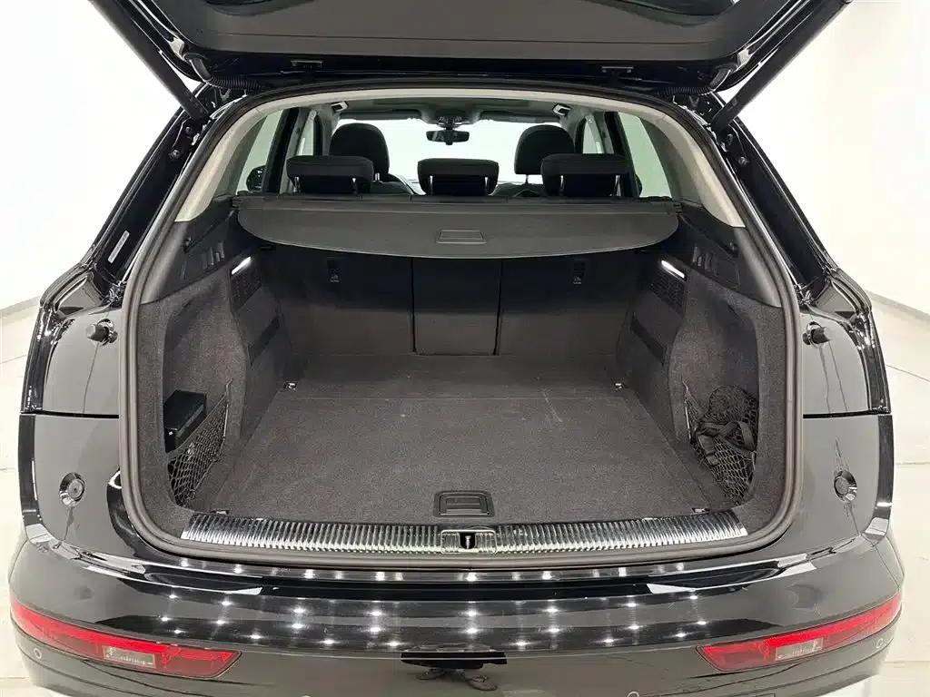 Audi Q5L 2022 40T Luxury Dynamic — миниатюра 28