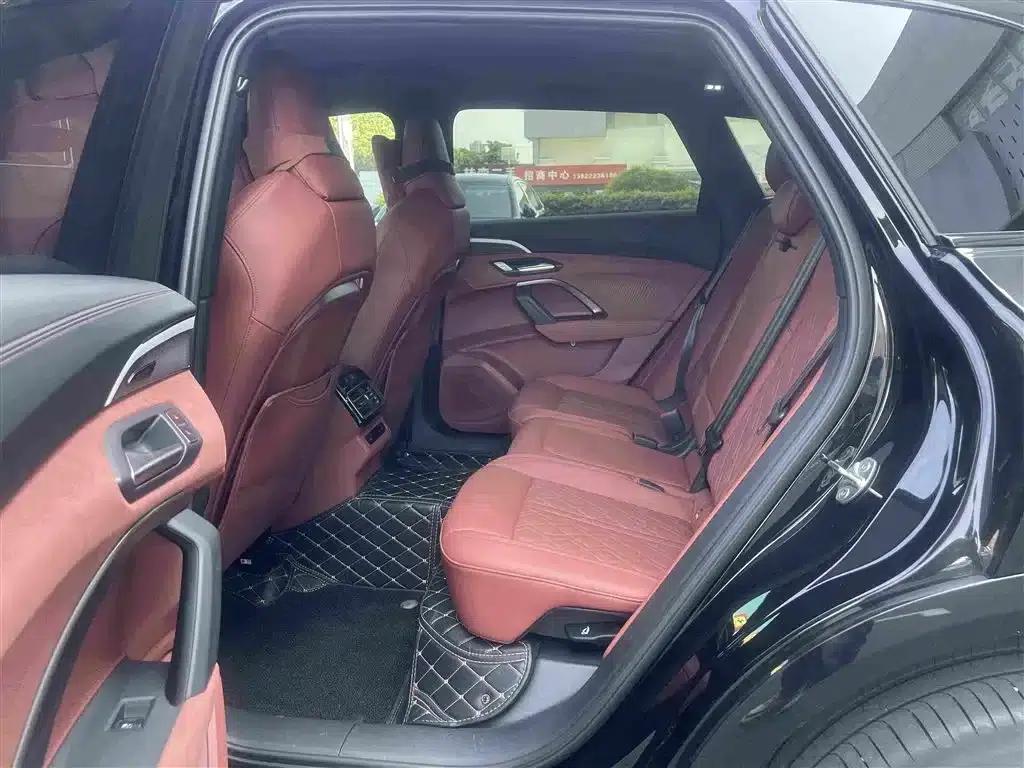 Audi Q5L 2026 2.0T Intelligent Hybrid Premium Edition — миниатюра 8