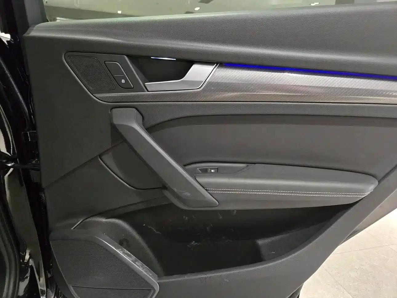 Audi Q5L 2022 40T Luxury Dynamic — миниатюра 17