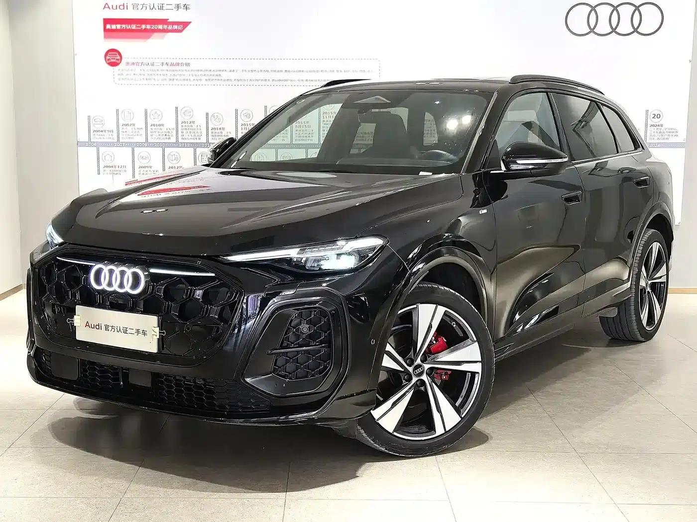 Audi Q5L 2026 2.0T Intelligent Hybrid Premium Edition — миниатюра 1