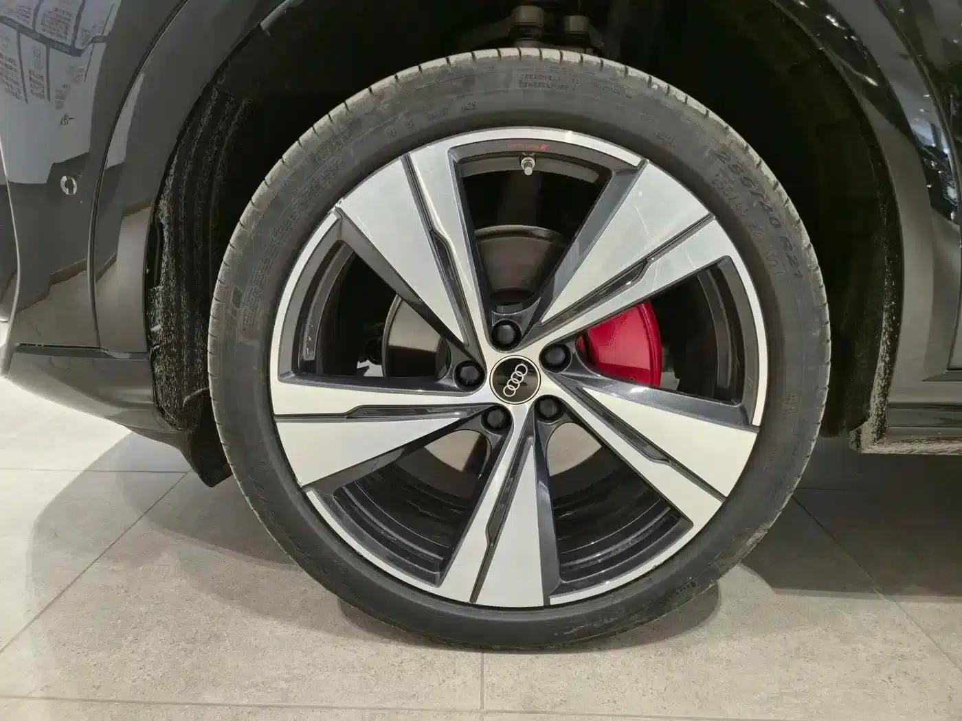 Audi Q5L 2026 2.0T Intelligent Hybrid Premium Edition — миниатюра 22
