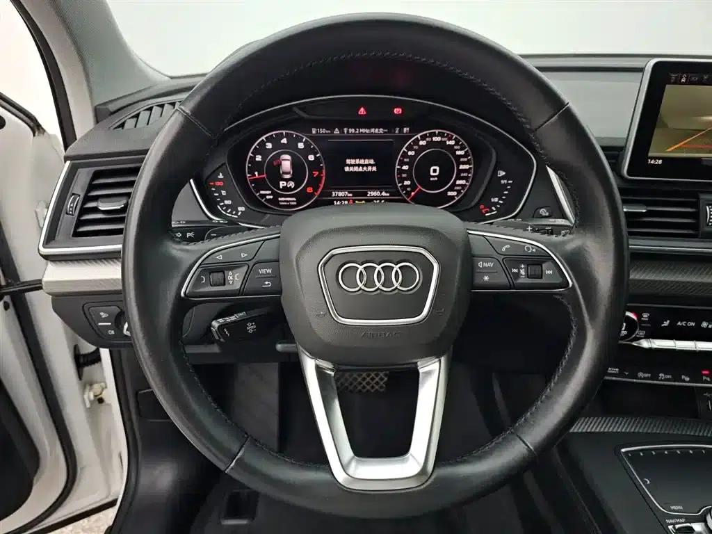 Audi Q5L 2020 45 TFSI Premium Fashion Edition — миниатюра 9
