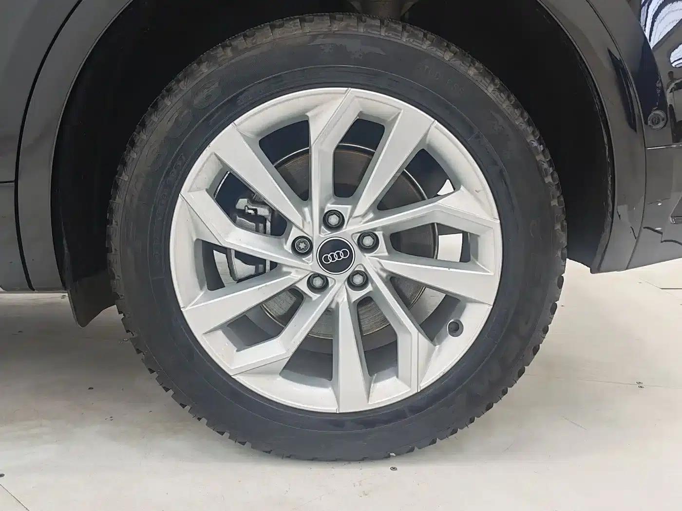 Audi Q5L 2022 40T Luxury Dynamic — миниатюра 16