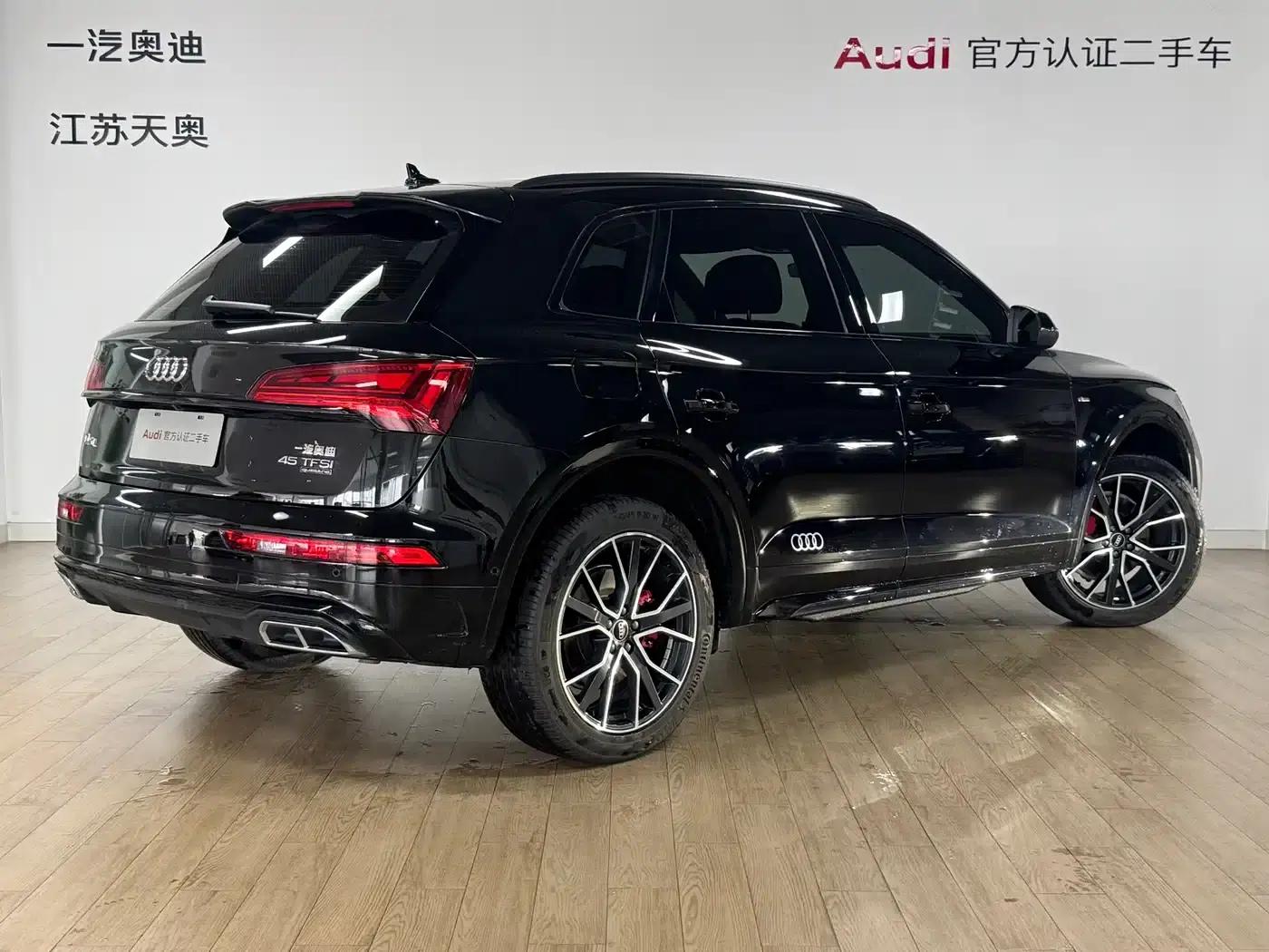 Audi Q5L 2025 45 TFSI Luxury Dynamic — миниатюра 4