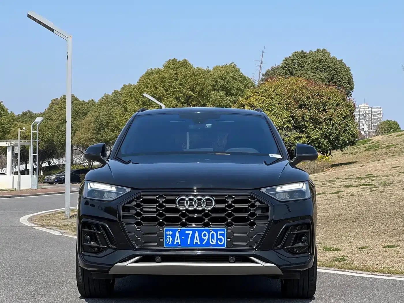 Audi Q5L 2024 40 TFSI Luxury Dynamic — миниатюра 2