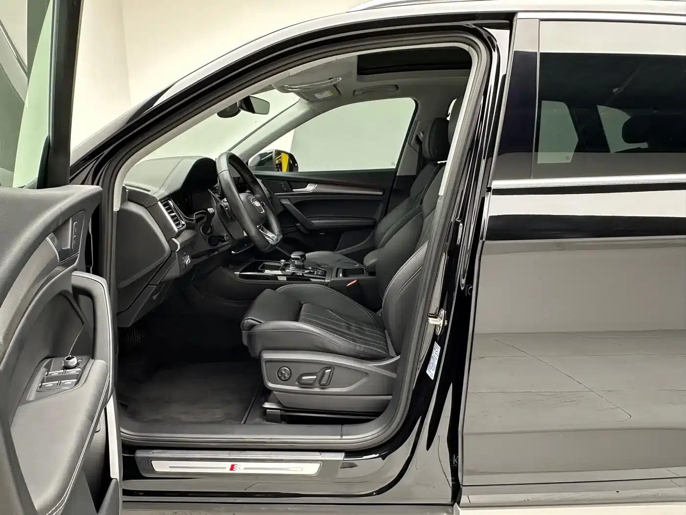 Audi Q5L 2022 40T Luxury Dynamic — миниатюра 7