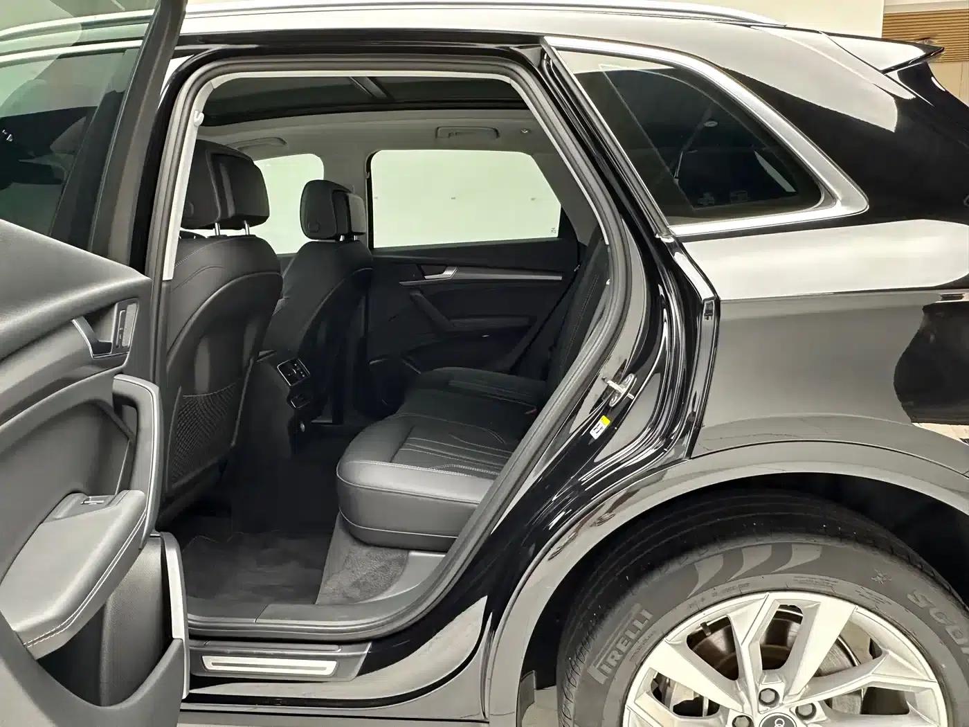 Audi Q5L 2022 40T Luxury Dynamic — миниатюра 8