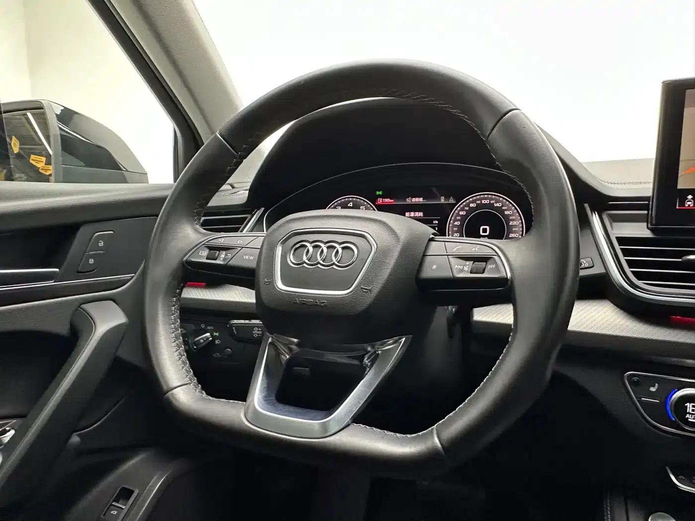 Audi Q5L 2022 40T Luxury Dynamic — миниатюра 10