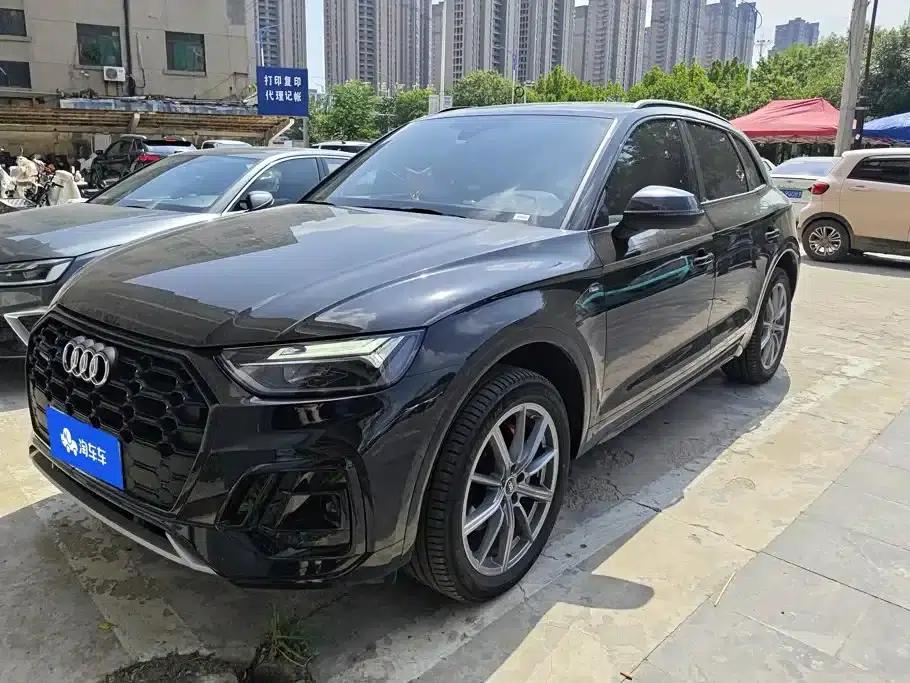 Audi Q5L 2025 40 TFSI Luxury Dynamic — миниатюра 2