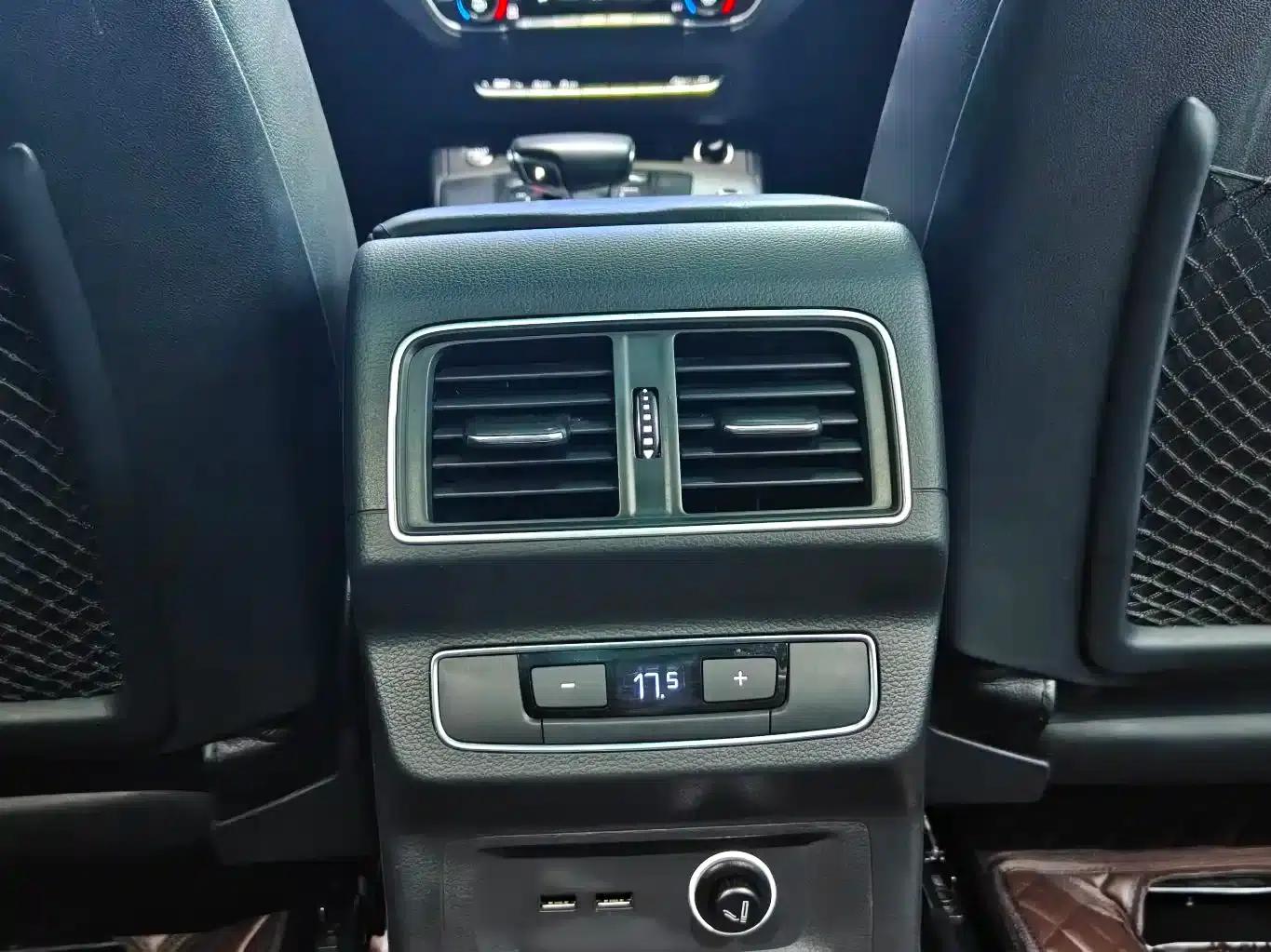 Audi Q5L 2018 40 TFSI Luxury Progressive Edition (National V Emission Standard) — миниатюра 14
