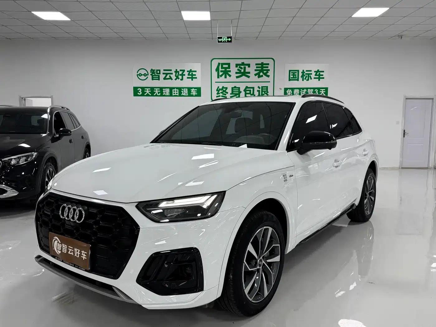 Audi Q5L 2024 40 TFSI Luxury Dynamic — миниатюра 1