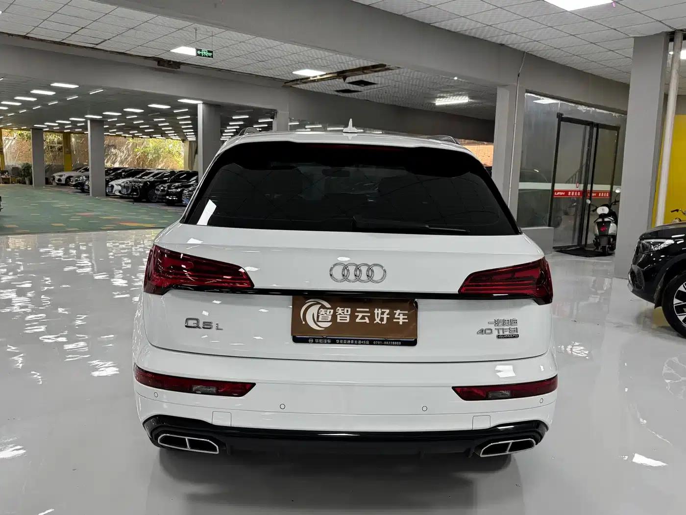 Audi Q5L 2024 40 TFSI Luxury Dynamic — миниатюра 8