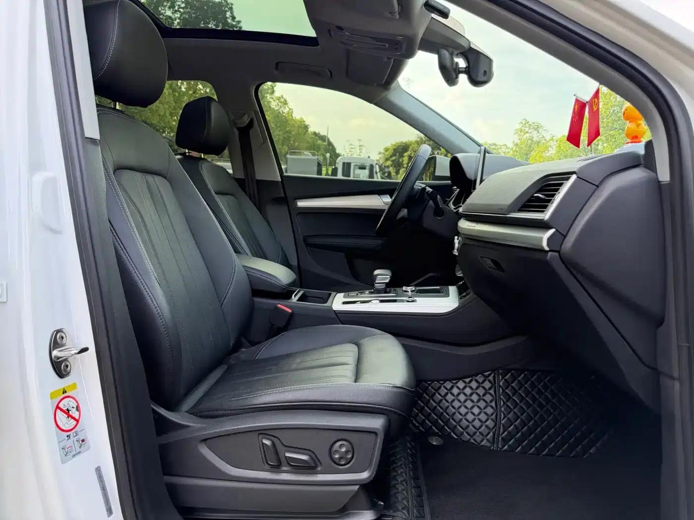 Audi Q5L 2020 Facelift 40 TFSI Luxury Fashion Edition — миниатюра 13