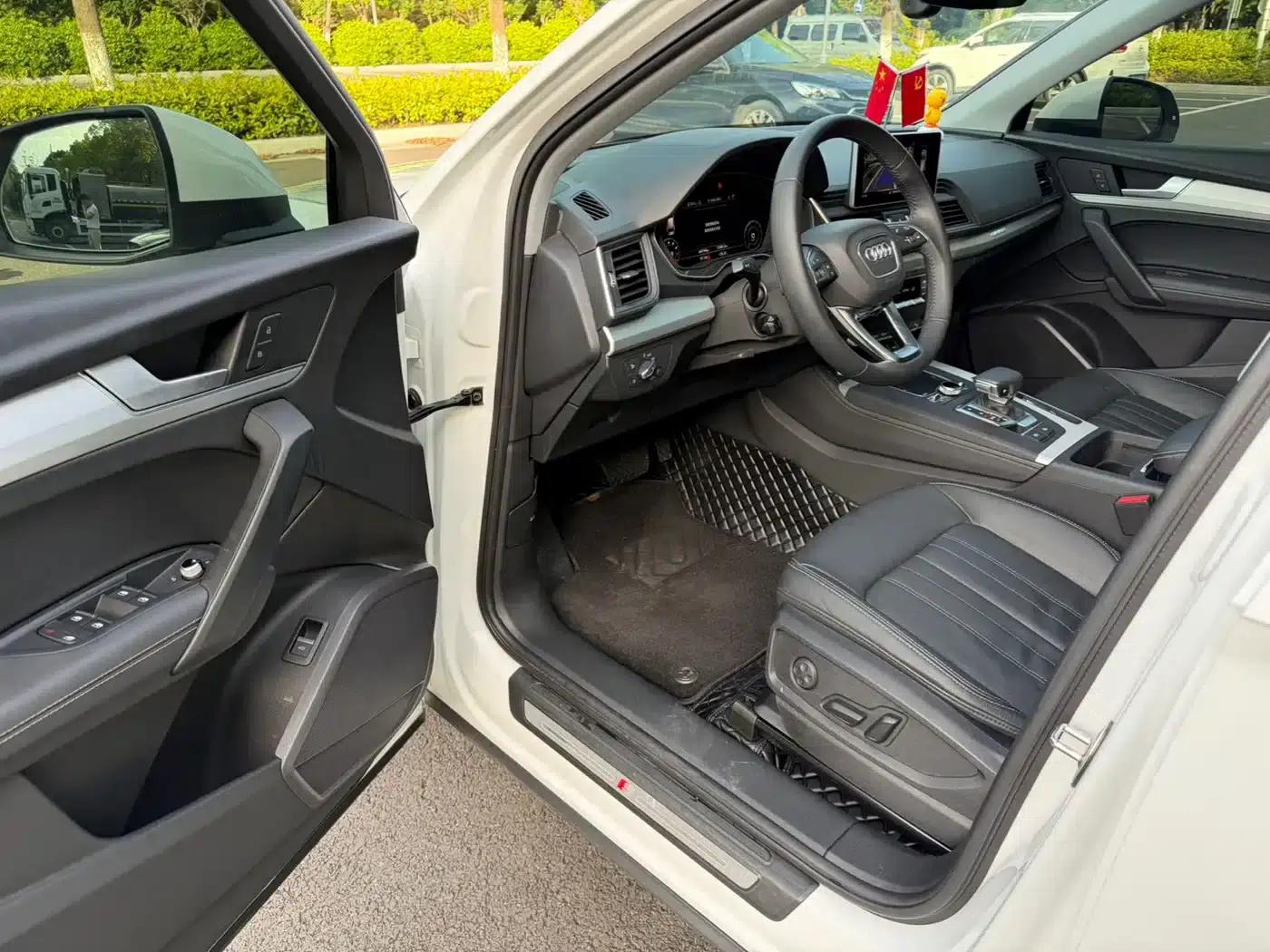 Audi Q5L 2020 Facelift 40 TFSI Luxury Fashion Edition — миниатюра 9