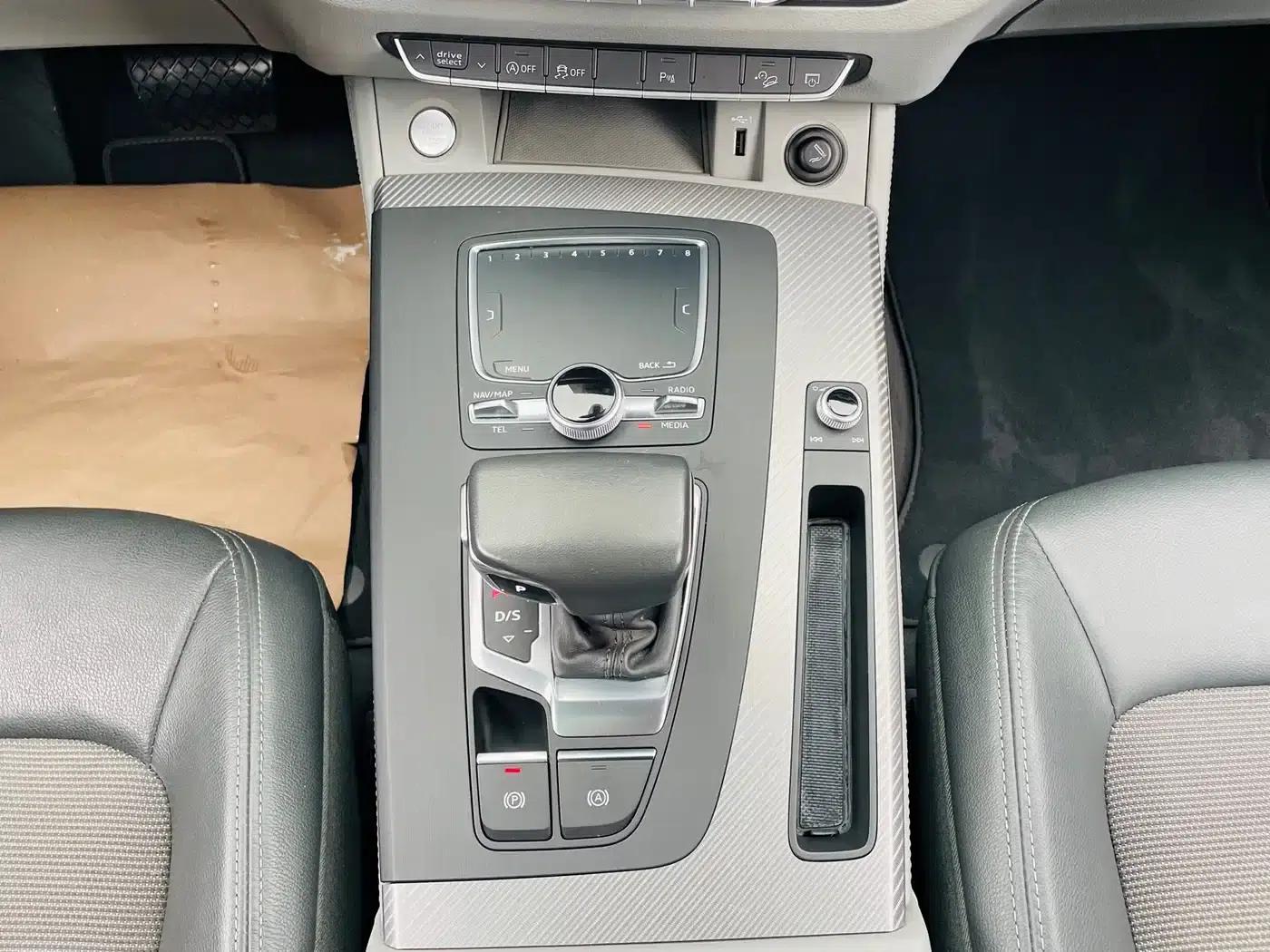 Audi Q5L 2018 45 TFSI Premium Fashion Edition (China VI Emission Standard) — миниатюра 14