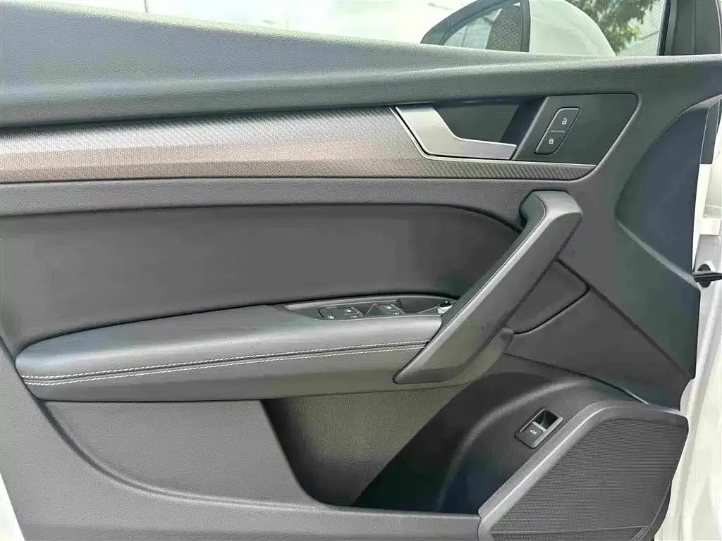 Audi Q5L 2021 40 TFSI Luxury Dynamic — миниатюра 18